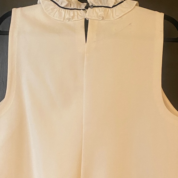 Sleeveless bow top - Picture 3 of 3